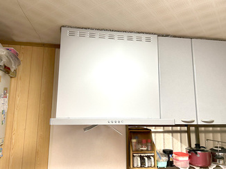 小工事 異音を解消し、お手入れも楽になったレンジフード