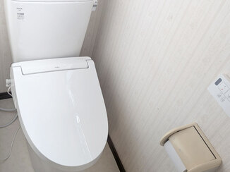 トイレリフォーム 節水性にも優れ、すっきりしたレストルーム